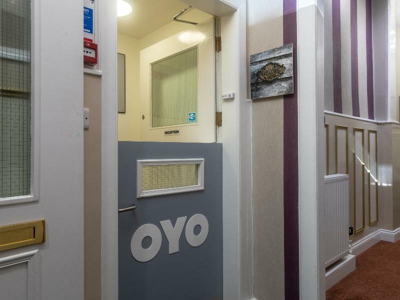 Oyo St Andrews Hotel Edinburgh Buitenkant foto